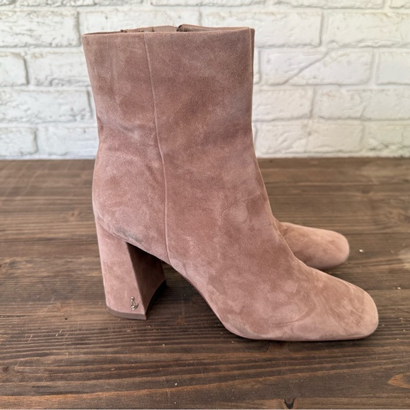 Sam Edelman Codie Praline Suede Block Heel Square Toe Ankle Bootie Women Sz  9 - Picture 1 of 12